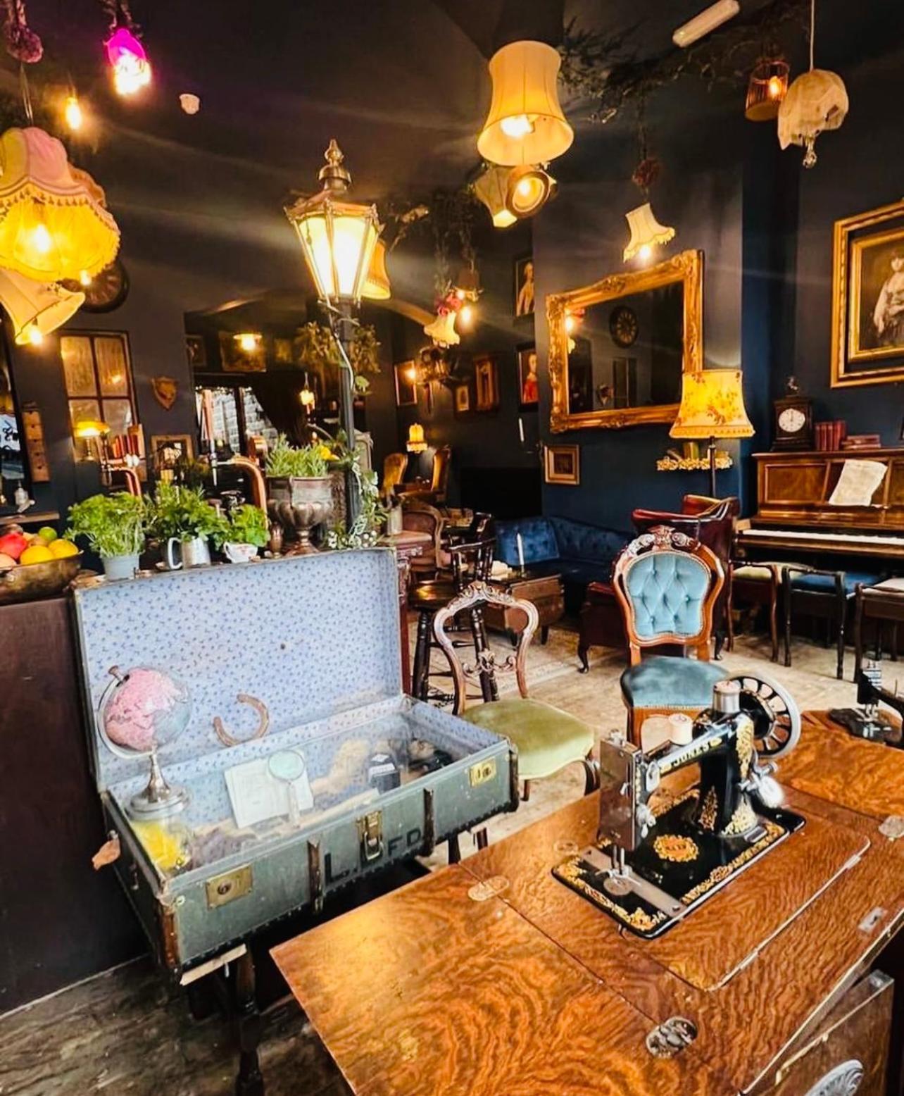 Mollys Boutique Hotel 일클리 외부 사진